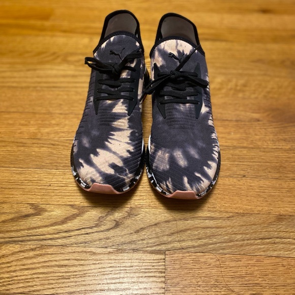 Tide Puma’s - Picture 3 of 5